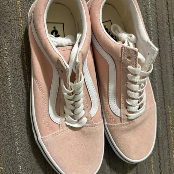 Brand New Women Vans Old Skool sneakers size 8.5 - Picture 4 of 8